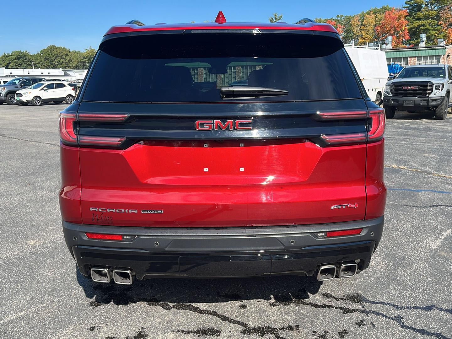 2025 GMC Acadia AT4