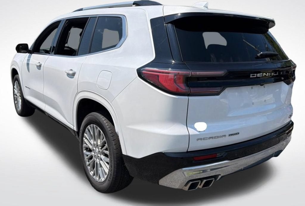 2024 GMC Acadia Denali