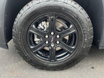 2022 GMC Acadia AT4