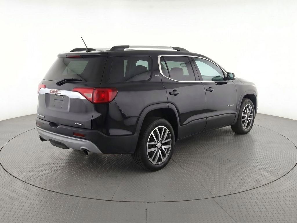 2017 GMC Acadia SLE