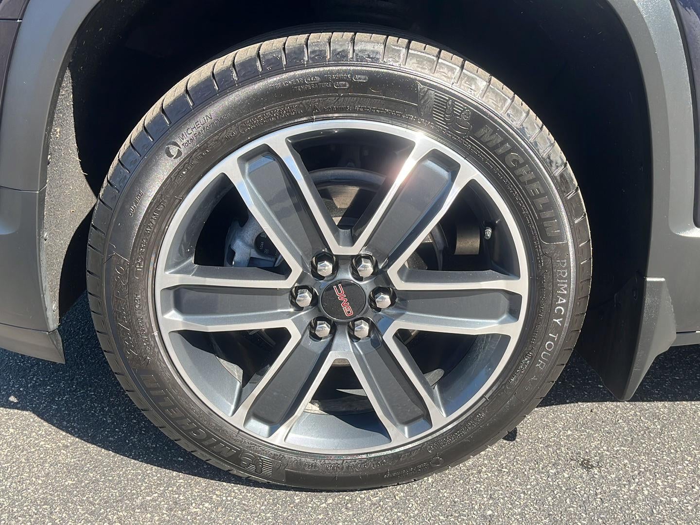 2021 GMC Acadia SLT