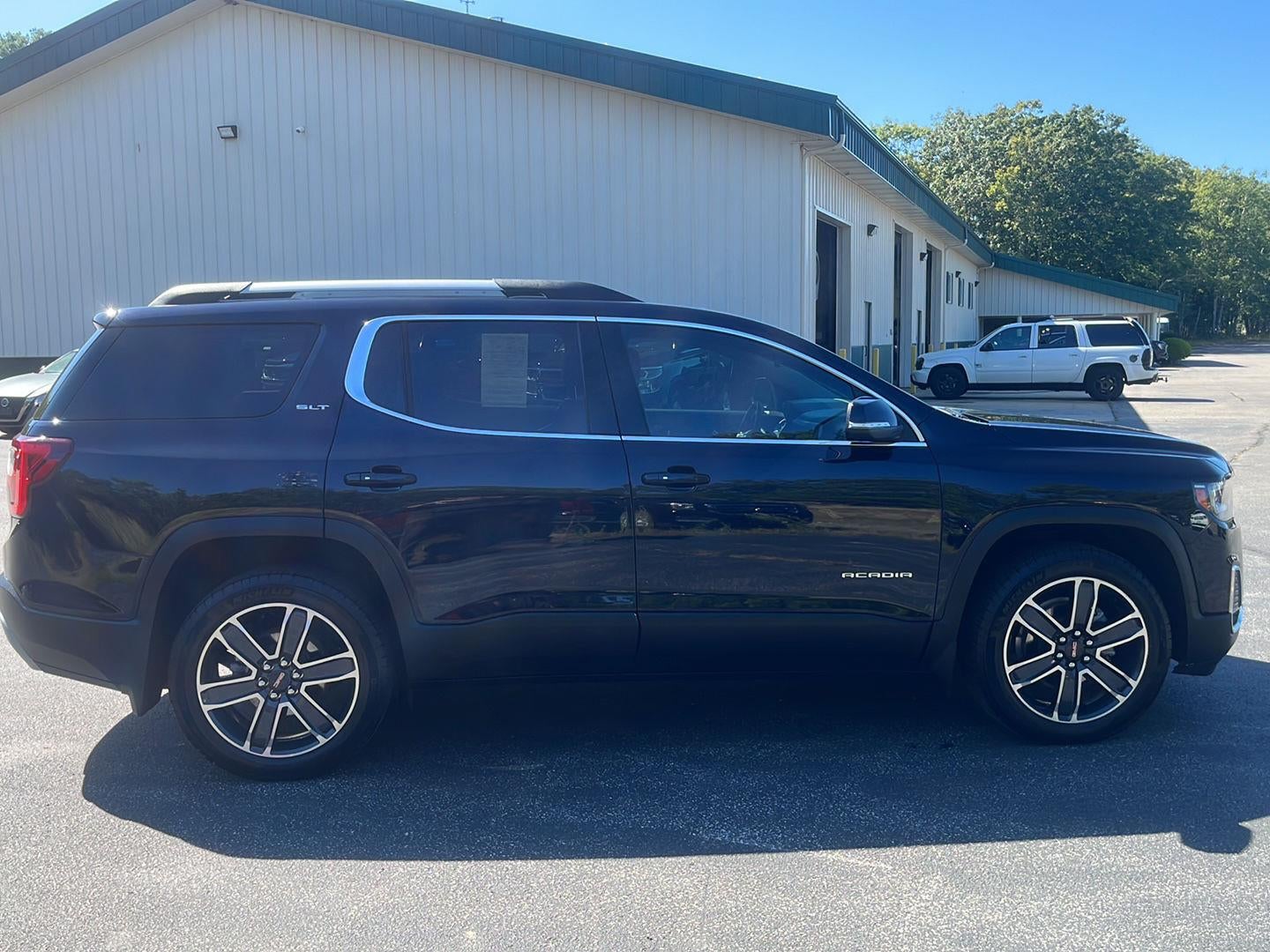 2021 GMC Acadia SLT