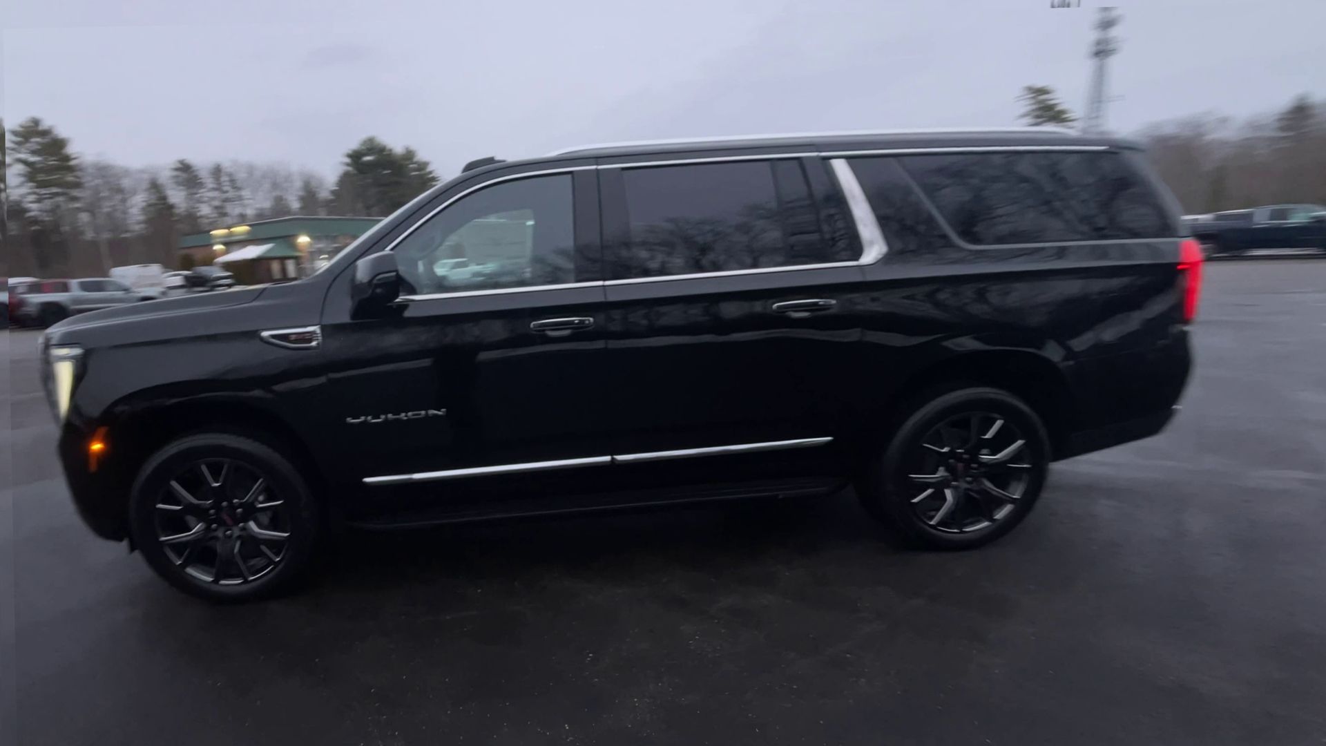 2026 GMC Yukon XL Elevation