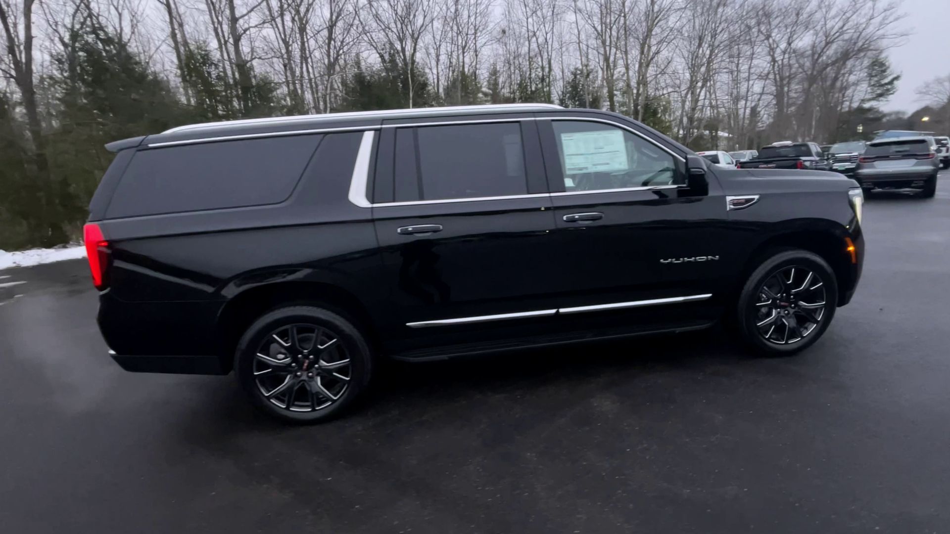 2026 GMC Yukon XL Elevation