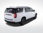 2024 GMC Yukon XL AT4