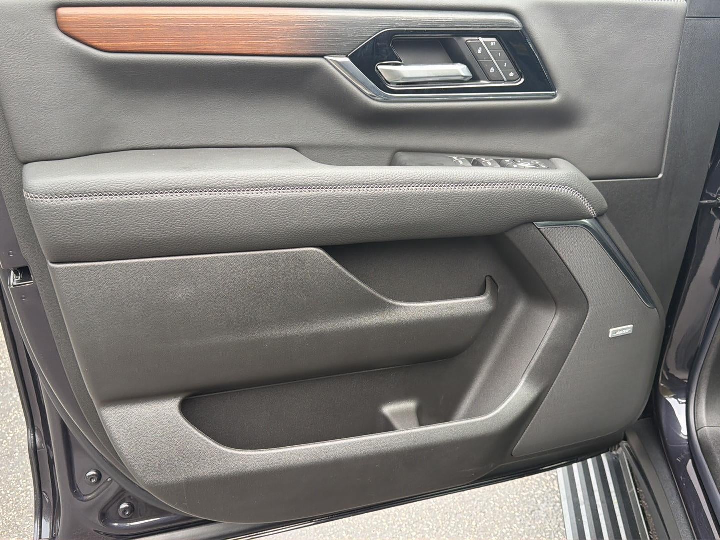 2027 GMC Yukon XL Denali