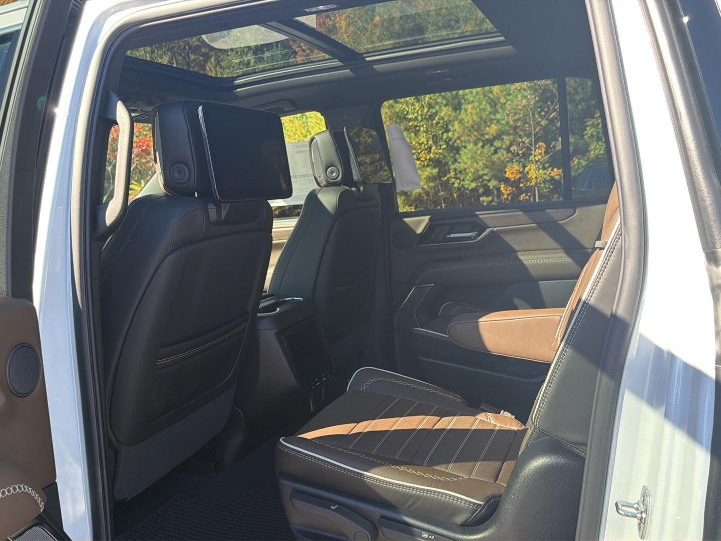 2027 GMC Yukon XL Denali Ultimate