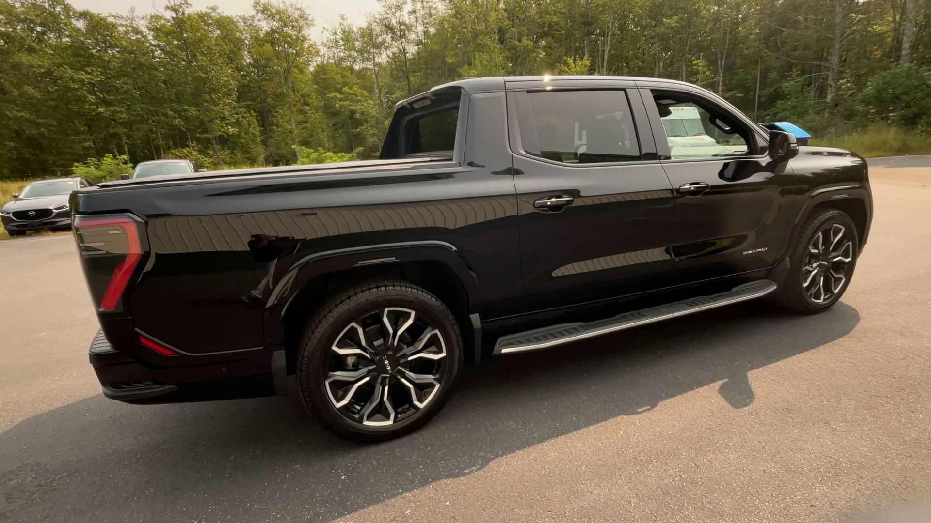 2025 GMC Sierra EV Extended Range Denali