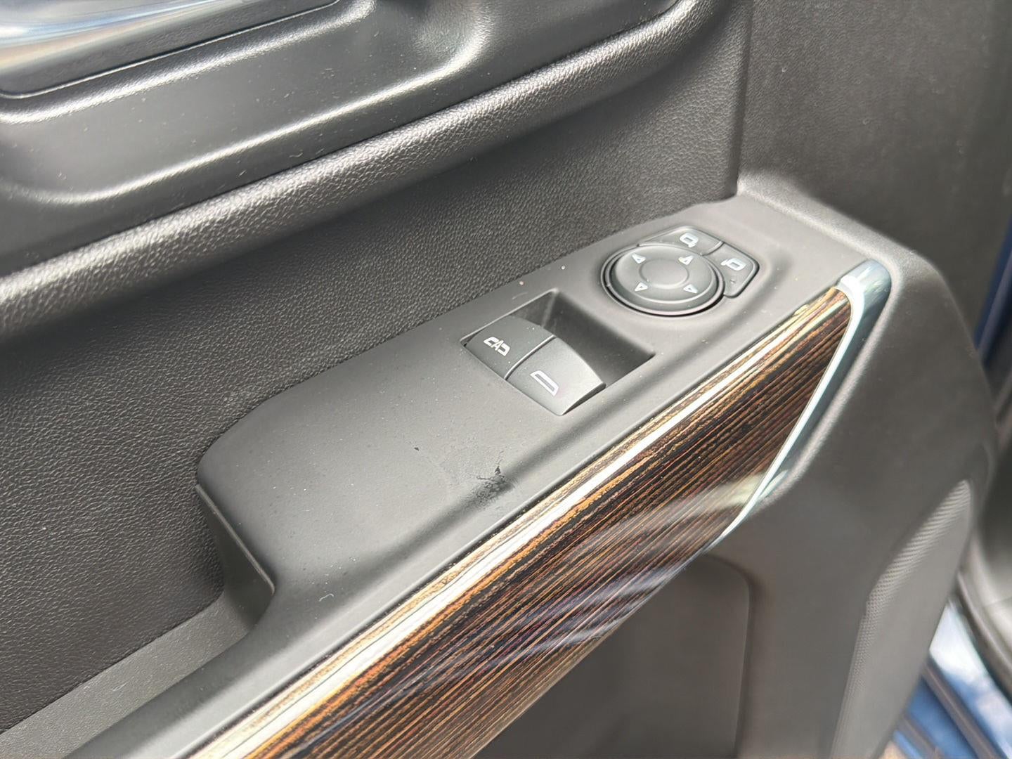 2022 GMC Sierra 3500HD SLE - Photo 12