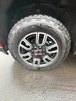 2023 GMC Sierra 2500 HD AT4