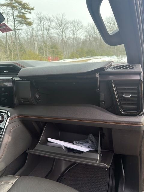 2024 GMC Sierra 3500 HD AT4