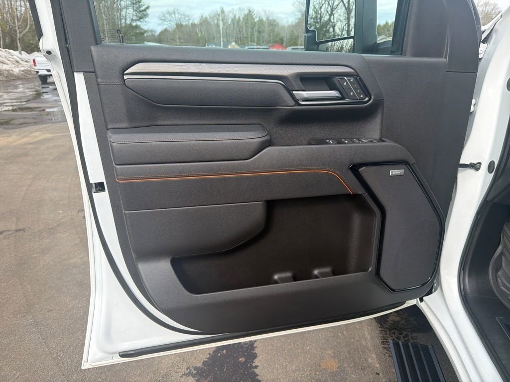 2025 GMC Sierra 2500 HD AT4