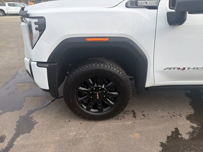 2025 GMC Sierra 2500 HD AT4