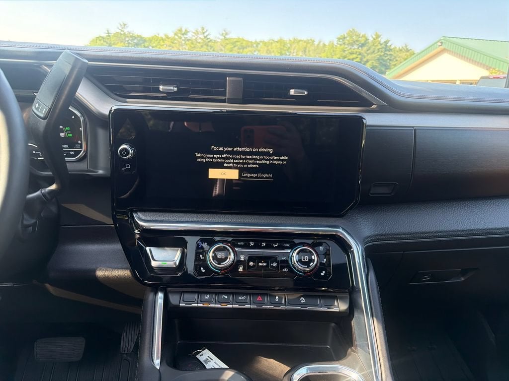 2025 GMC Sierra 2500 HD Denali