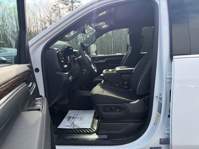 2026 GMC Sierra 3500 HD SLE