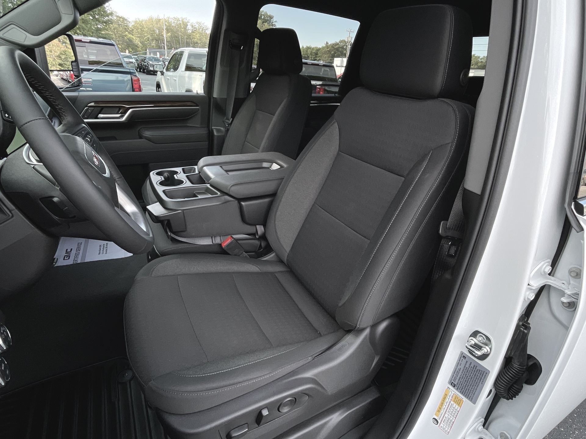 2025 GMC Sierra 3500 HD SLE