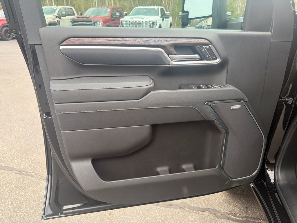 2026 GMC Sierra 3500 HD SLT