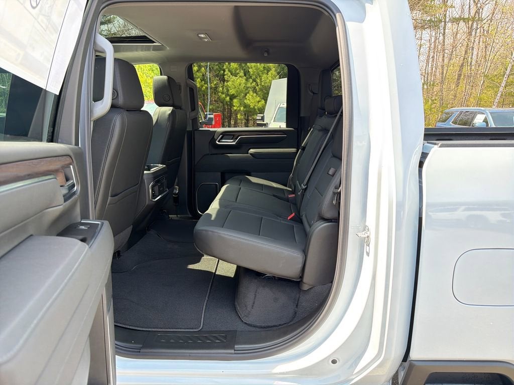 2026 GMC Sierra 3500 HD SLT