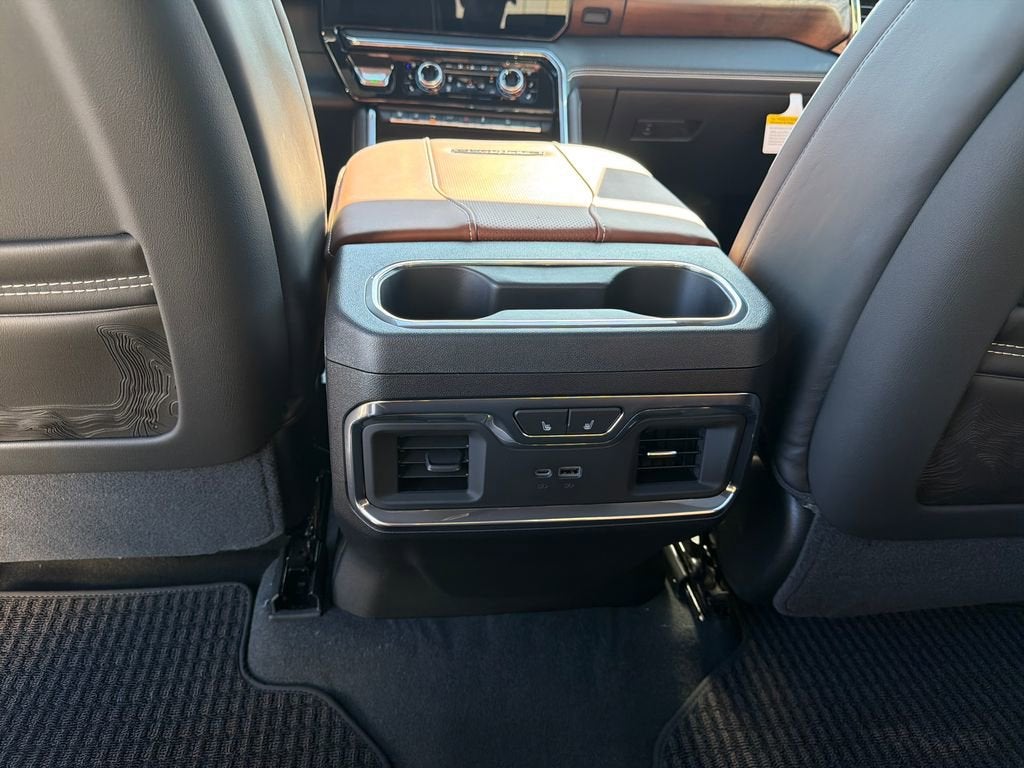 2026 GMC Sierra 3500 HD Denali Ultimate