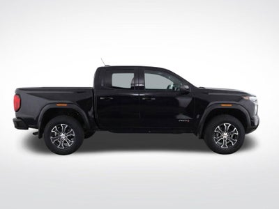 2025 GMC Canyon AT4