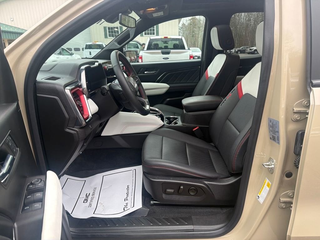 2024 GMC Canyon AT4X