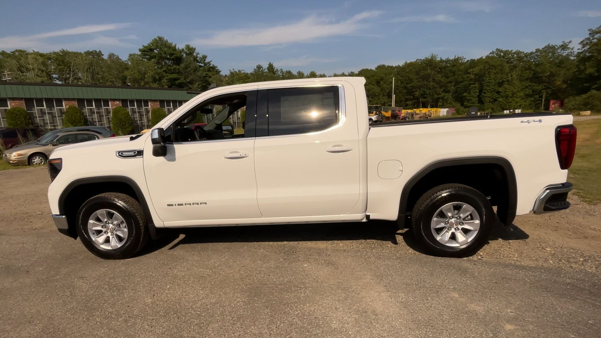 2026 GMC Sierra 1500 SLE