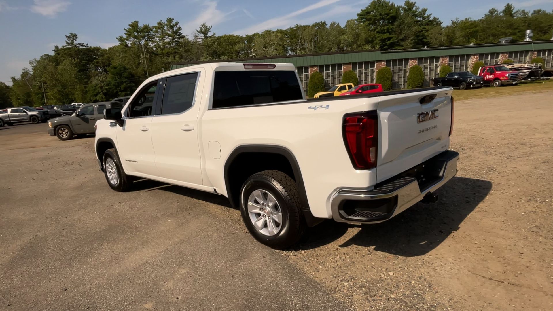 2026 GMC Sierra 1500 SLE