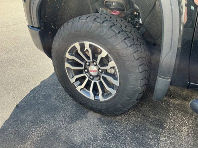 2019 GMC Sierra 1500 AT4