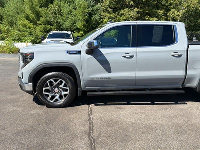 2024 GMC Sierra 1500 SLE