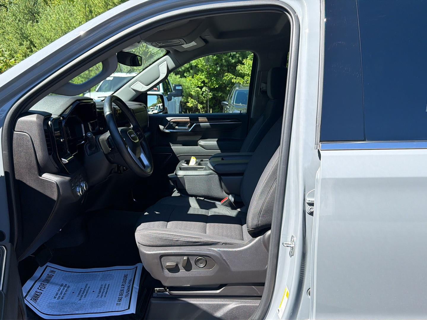 2024 GMC Sierra 1500 SLE