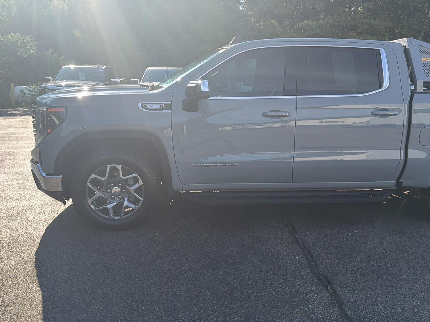 2024 GMC Sierra 1500 SLE