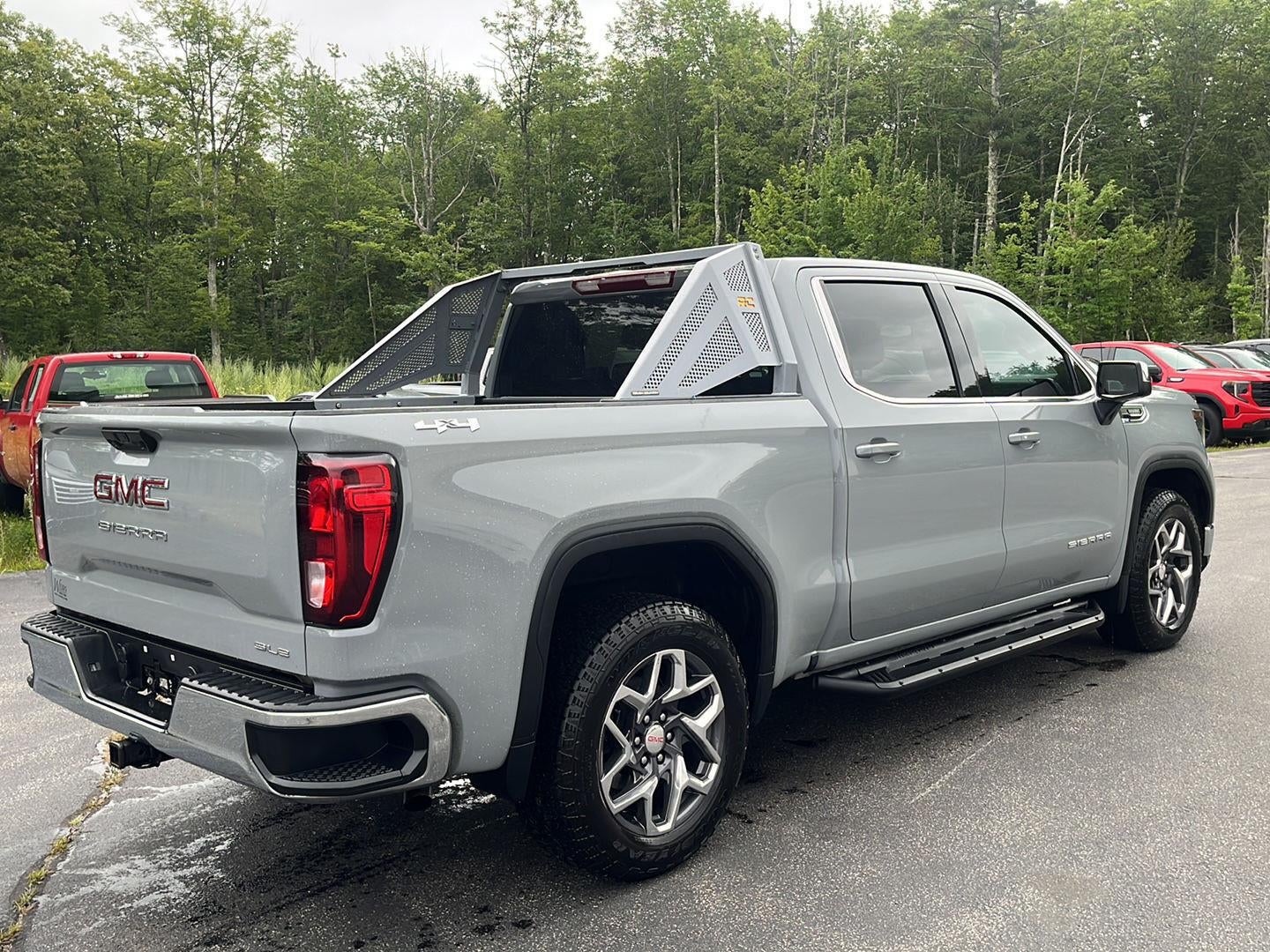 2024 GMC Sierra 1500 SLE