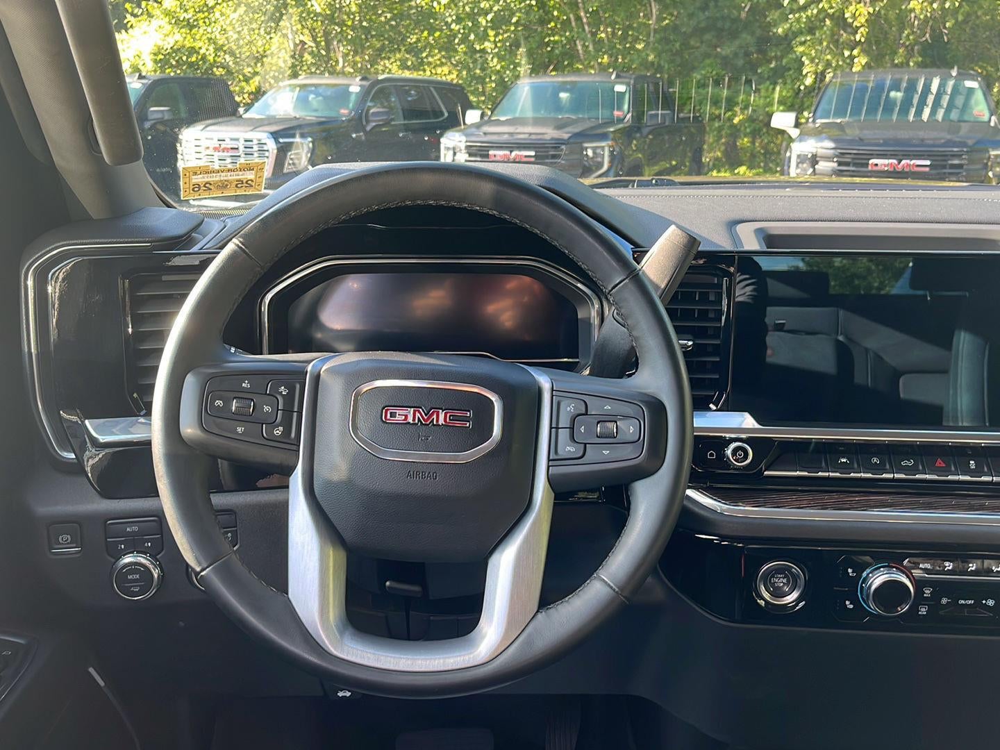 2024 GMC Sierra 1500 Elevation