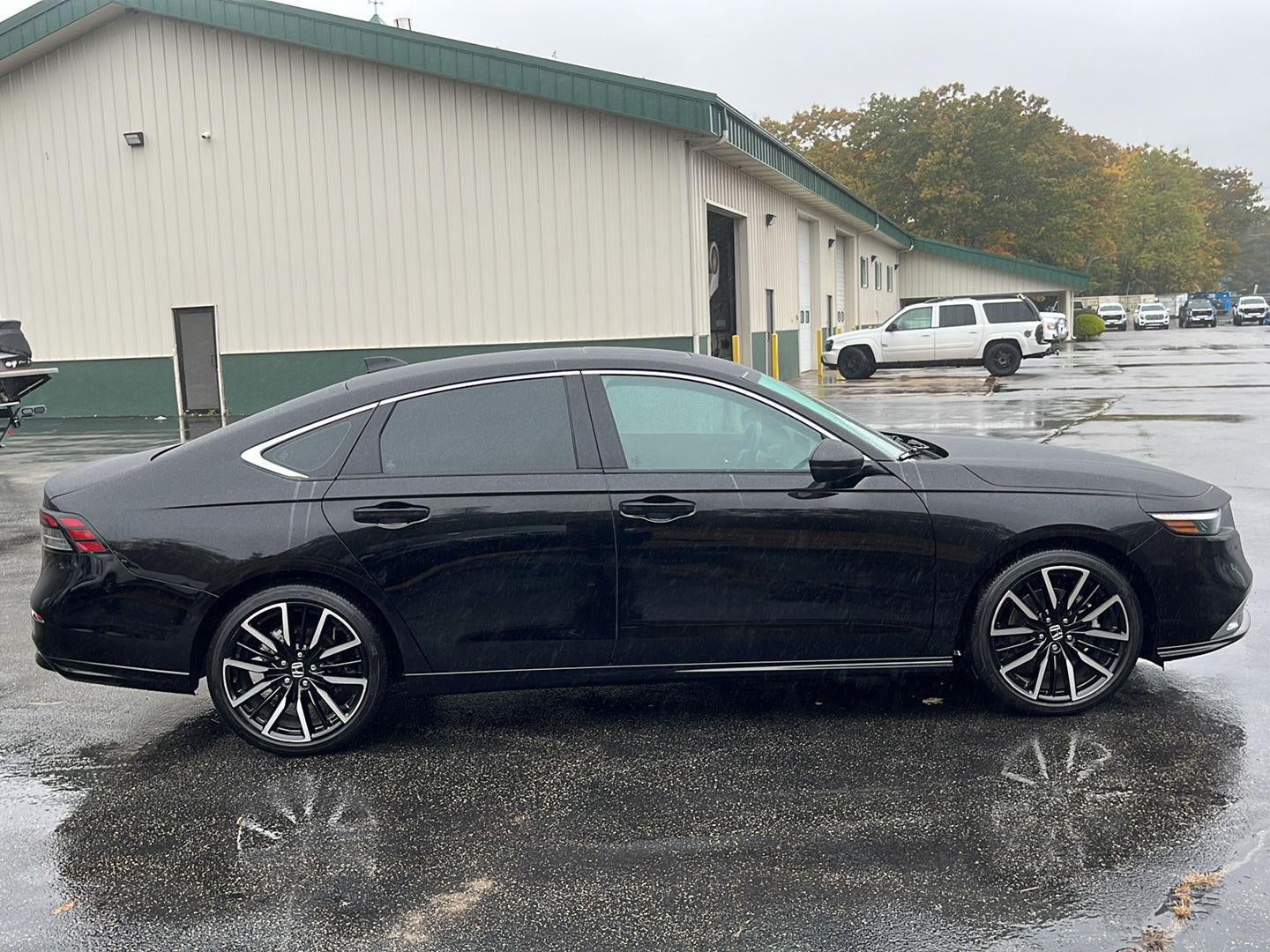 2025 Honda Accord Hybrid Touring