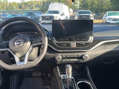 2024 Nissan Altima SR Intelligent AWD