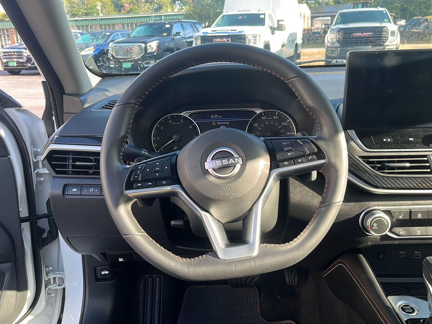2024 Nissan Altima SR - Photo 14