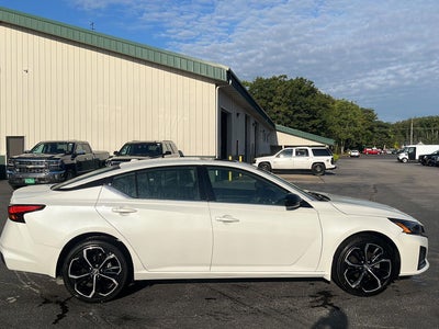 2024 Nissan Altima SR Intelligent AWD