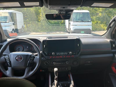2025 Nissan Frontier Crew Cab PRO-4X 4x4