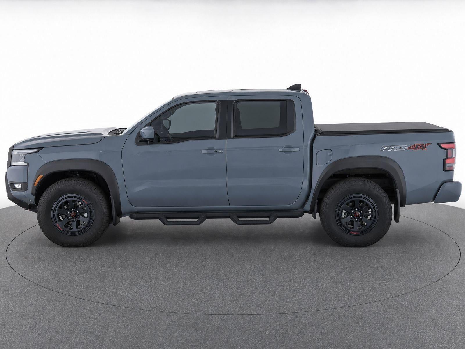 2025 Nissan Frontier Crew Cab PRO-4X 4x4