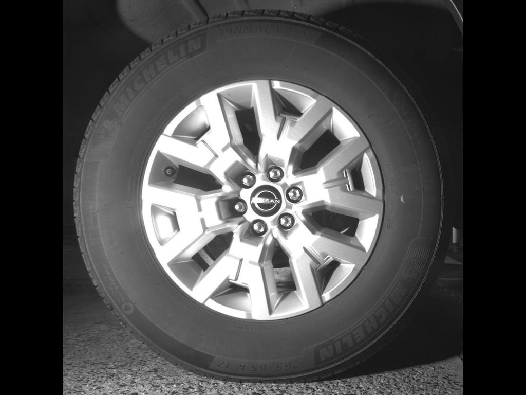 2022 Nissan Frontier Crew Cab SV 4x4