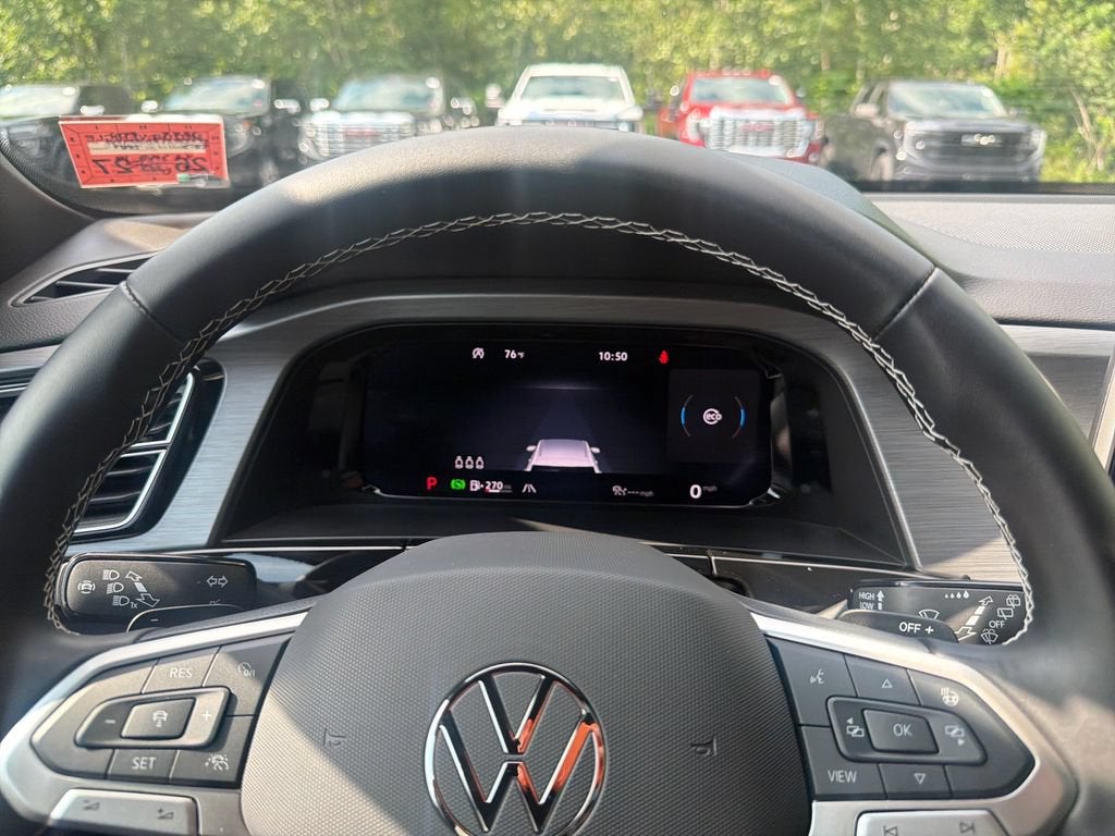 2026 Volkswagen Atlas Cross Sport 2.0T SE w/Technology