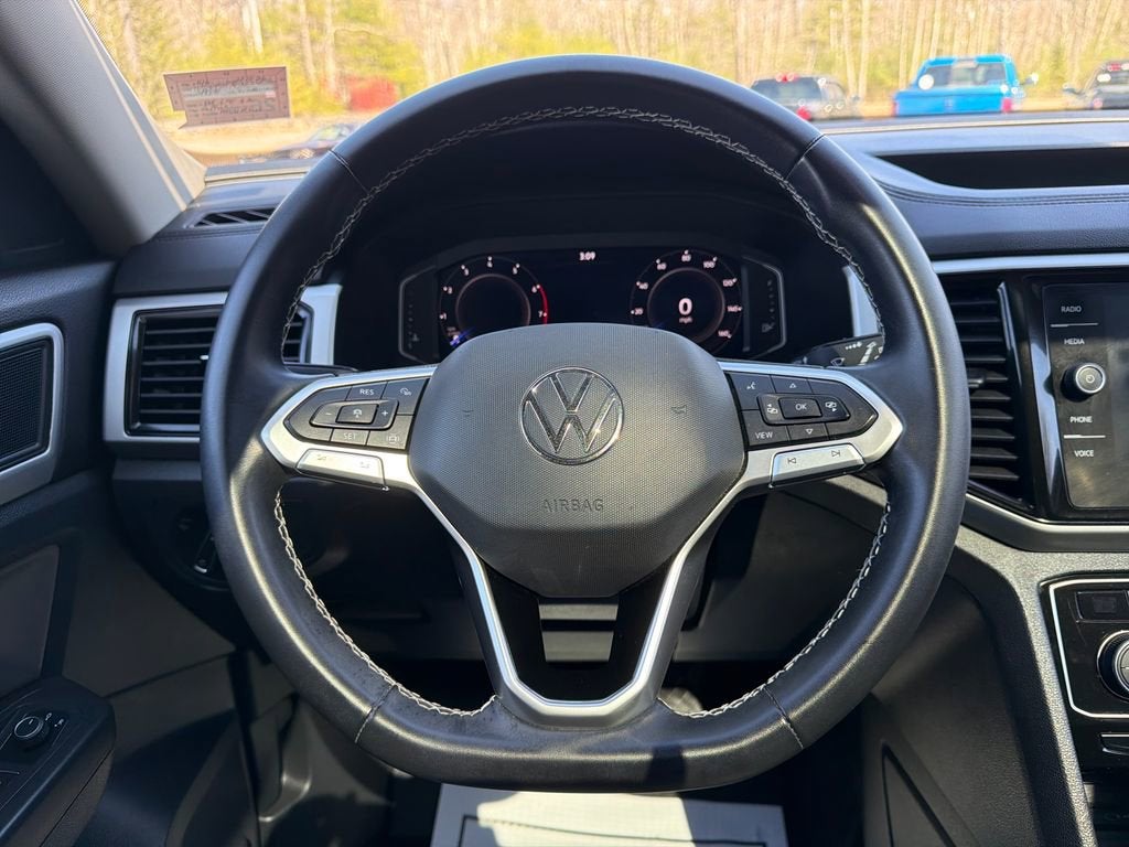 2022 Volkswagen Atlas 3.6L V6 SE w/Technology