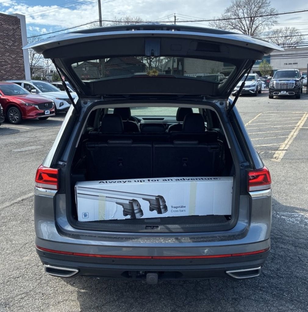 2022 Volkswagen Atlas 3.6L V6 SE w/Technology