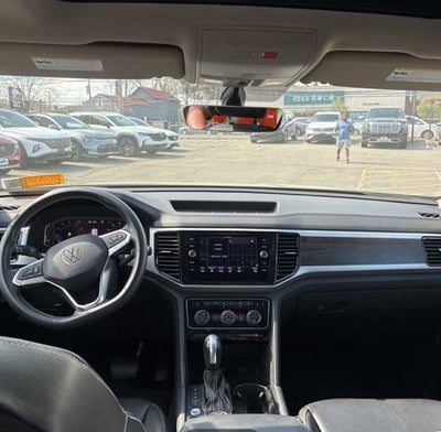 2022 Volkswagen Atlas 3.6L V6 SE w/Technology