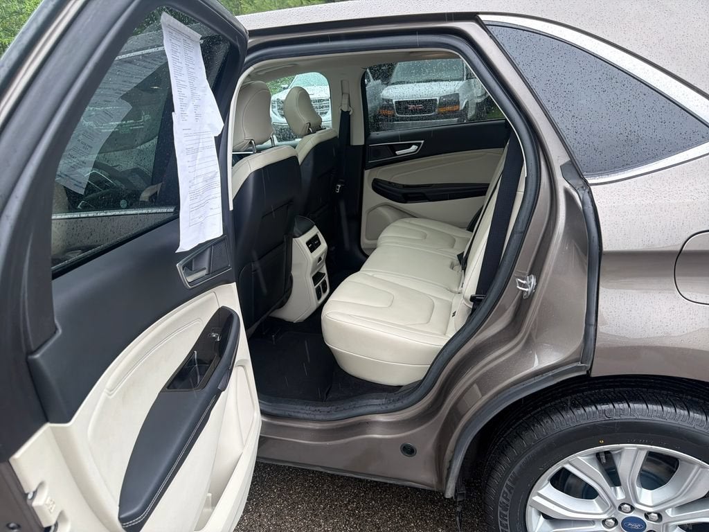 2019 Ford Edge Titanium - Photo 28