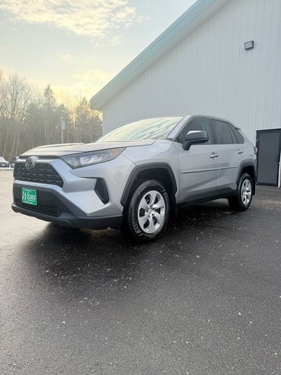 2022 Toyota RAV4 LE