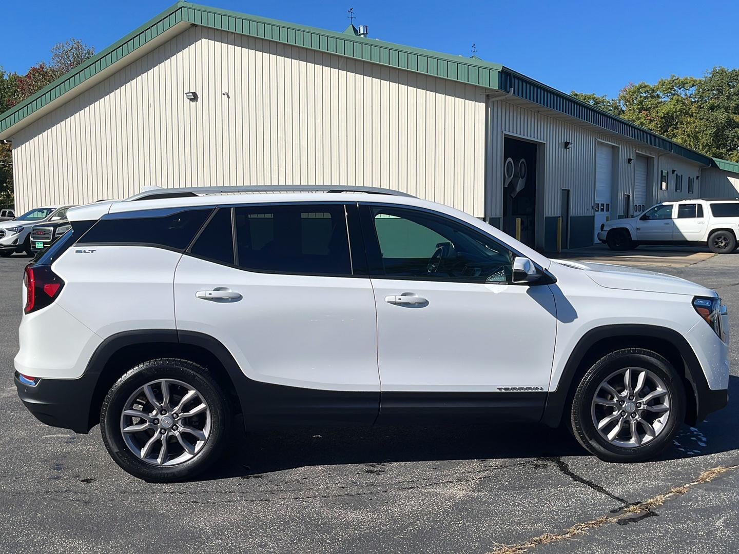 2024 GMC Terrain SLT