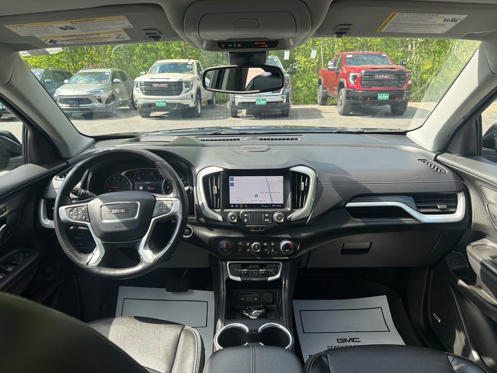 2022 GMC Terrain SLT