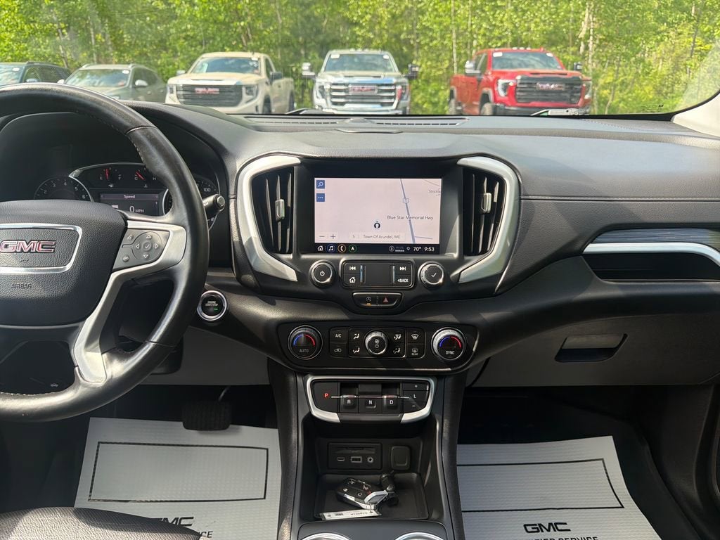 2022 GMC Terrain SLT