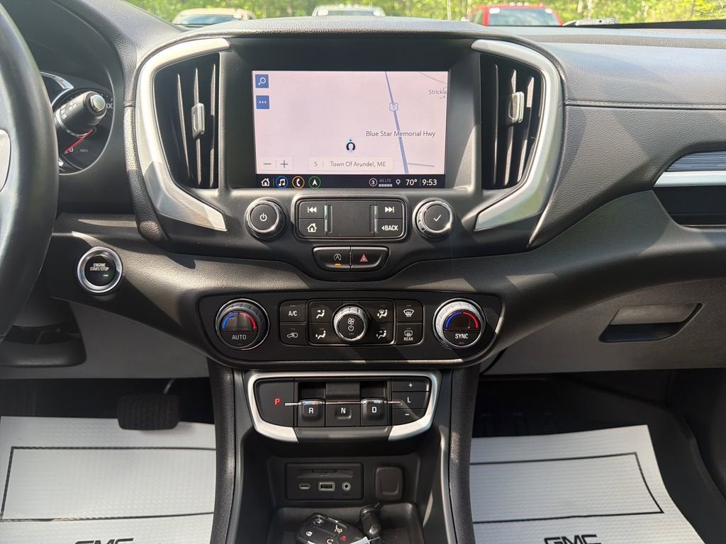 2022 GMC Terrain SLT